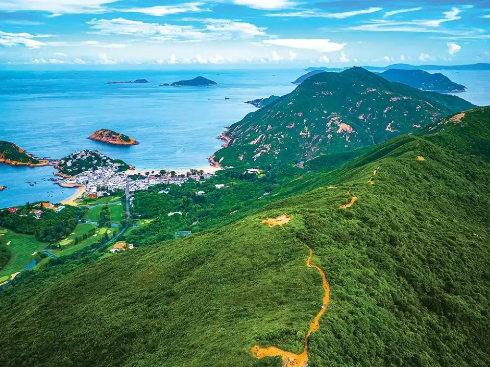 Dragon's Back Hiking Trail in Hong Kong Dragon's Back Hiking Trail in Hong Kong