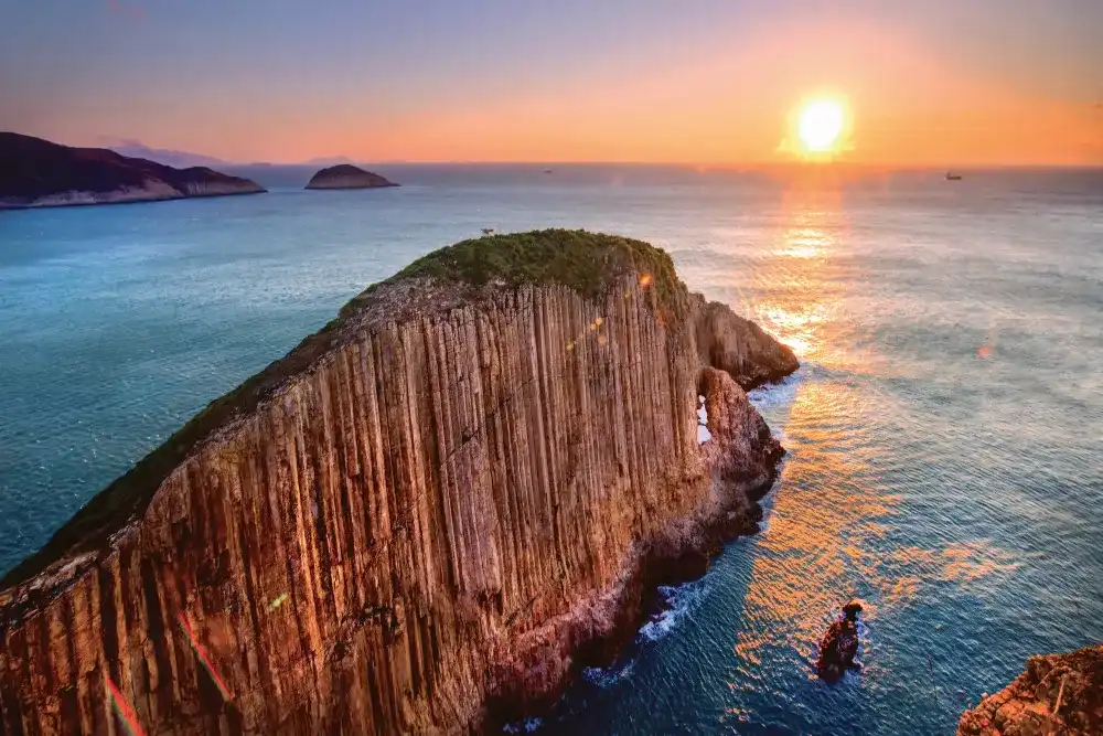 MacLehose Trail in Hong Kong with a stunning sunset view MacLehose Trail in Hong Kong with a stunning sunset view
